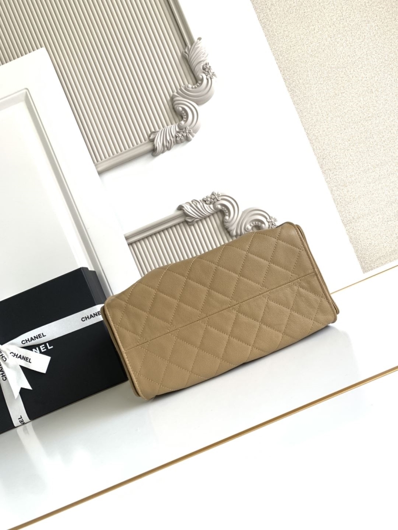 Ch**el 25c hobo bags